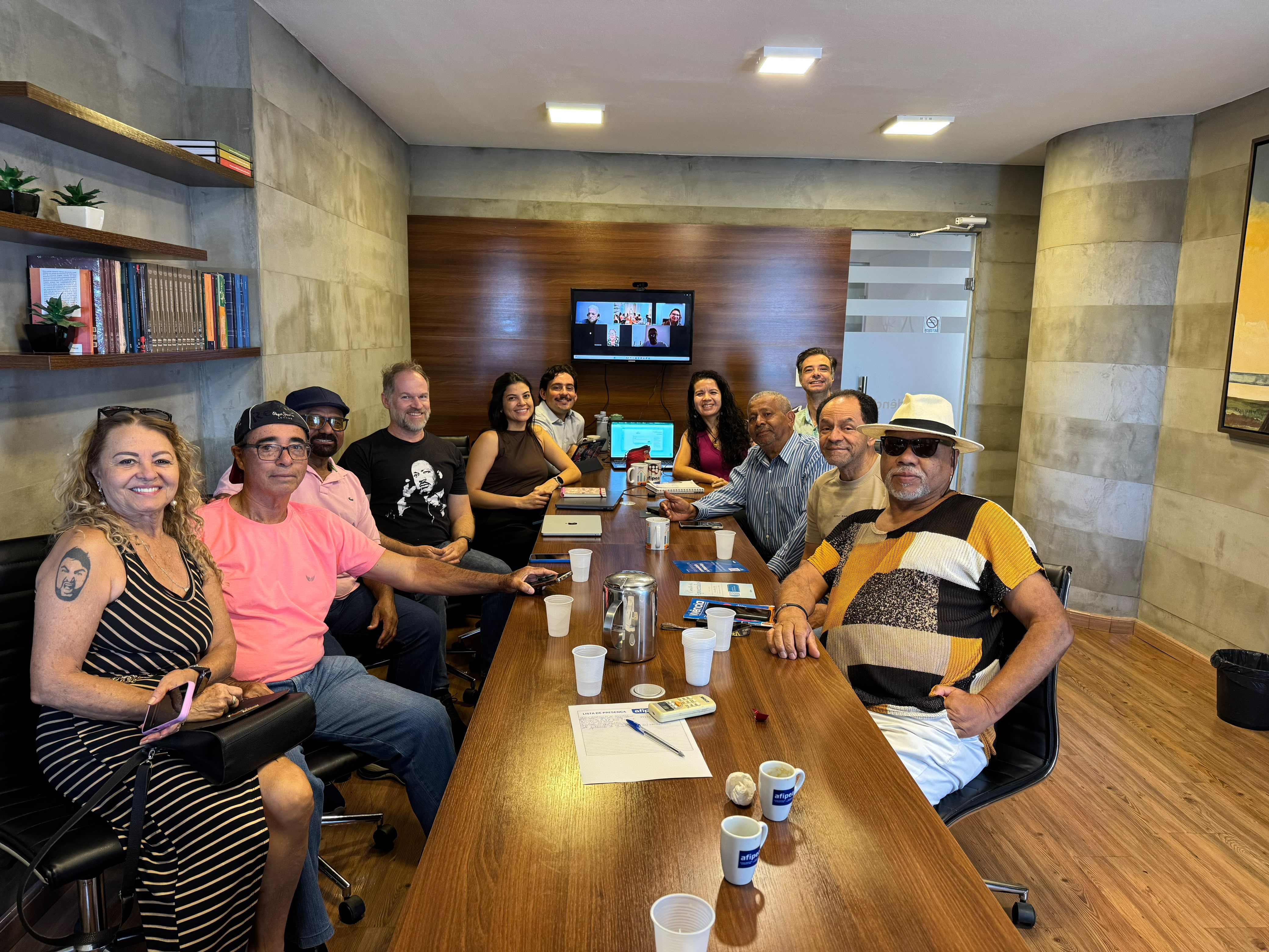 Café da Manhã Afipea reúne associados de nível intermediário